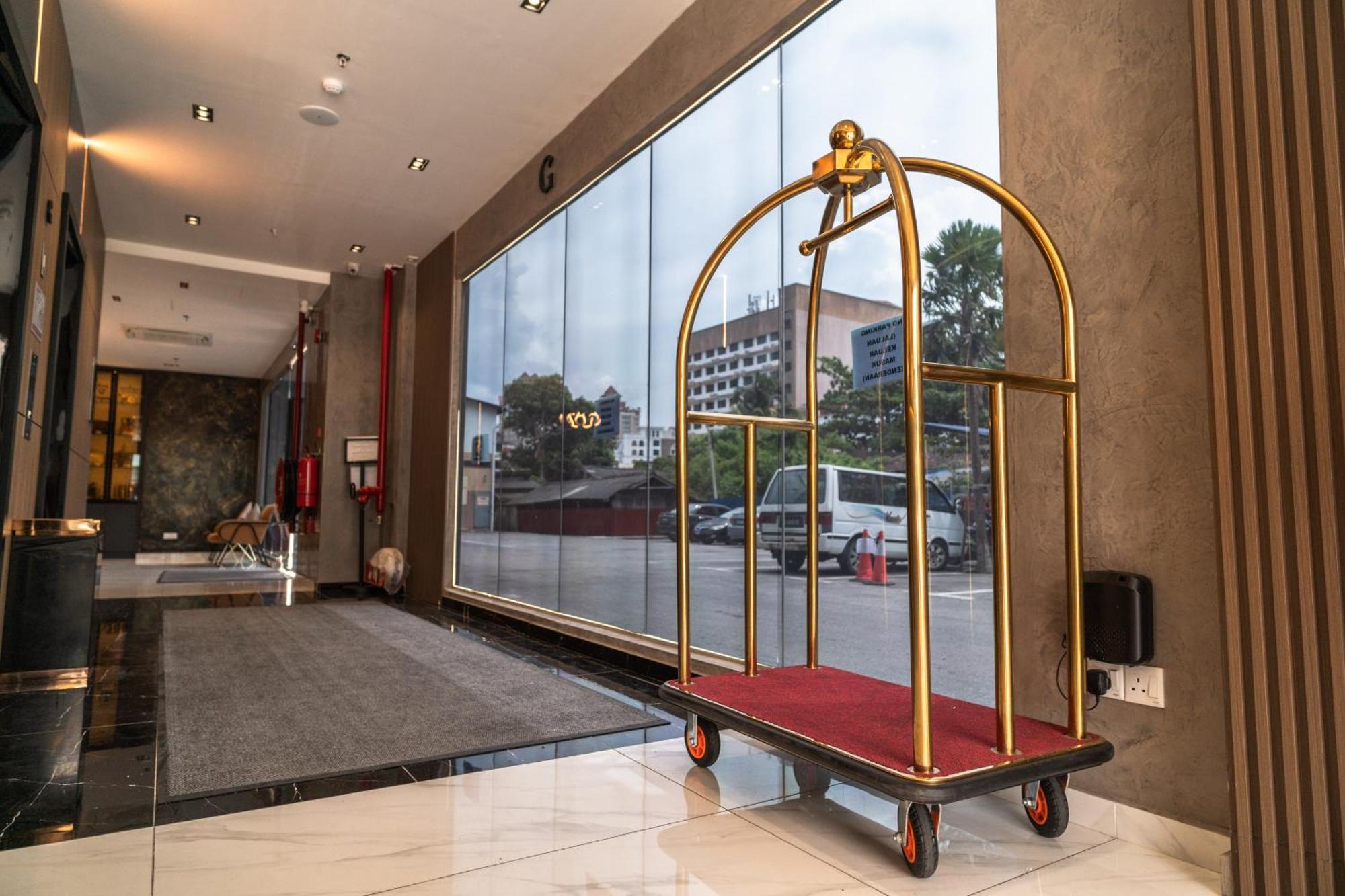 Hotel Dj Citi Plaza & 3*